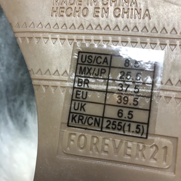 Forever 21 Sandals size: 8.5 - Picture 6 of 6